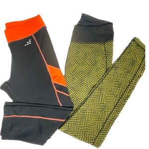 2 Pc Sz XS - S Like New Women Leggings Bin N